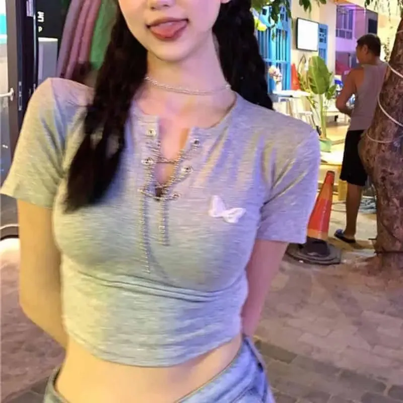 Butterfly V-neck With Chain Crop Top