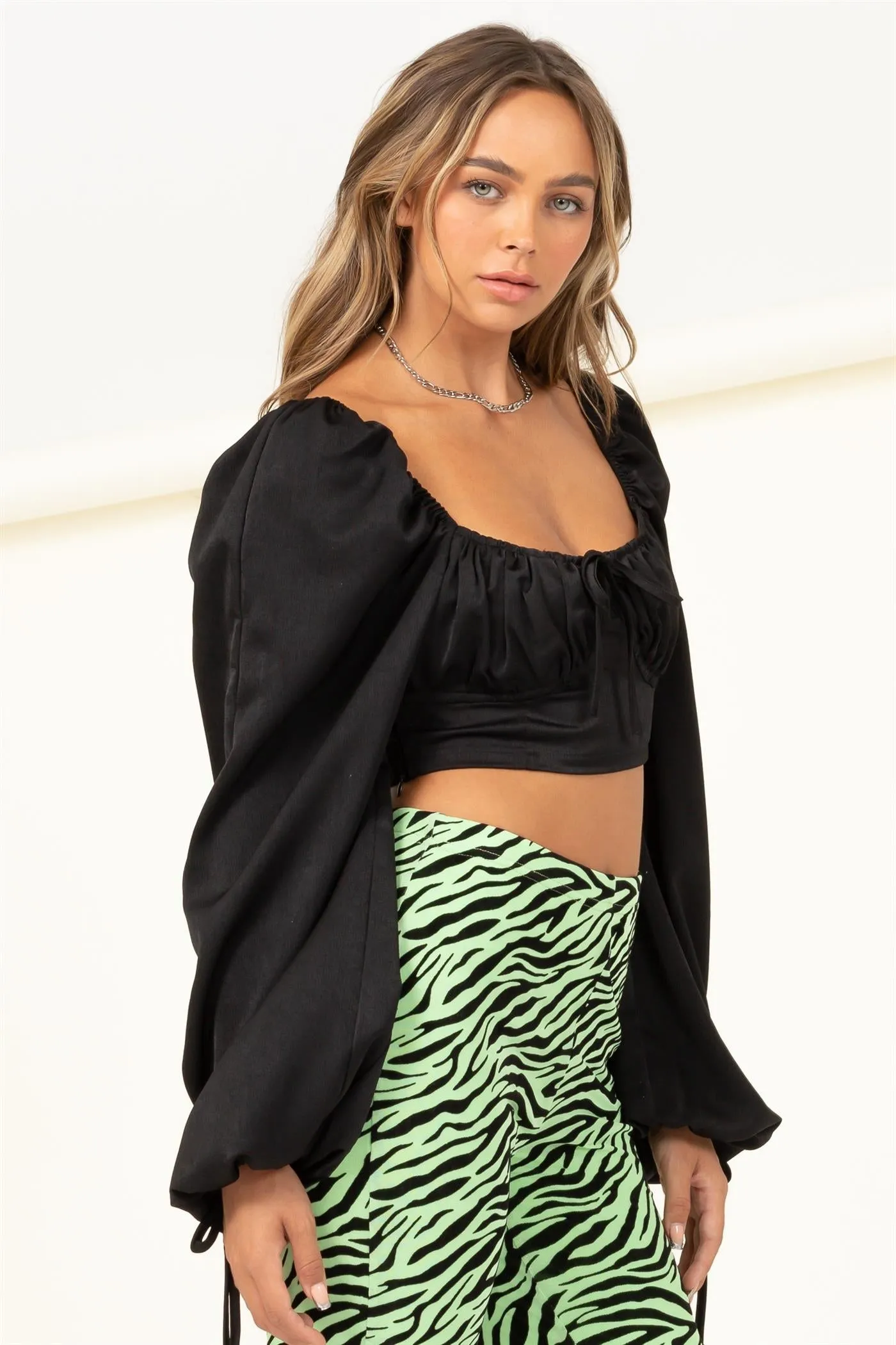 FS22A332-PUFF SLEEVE CROP TOP