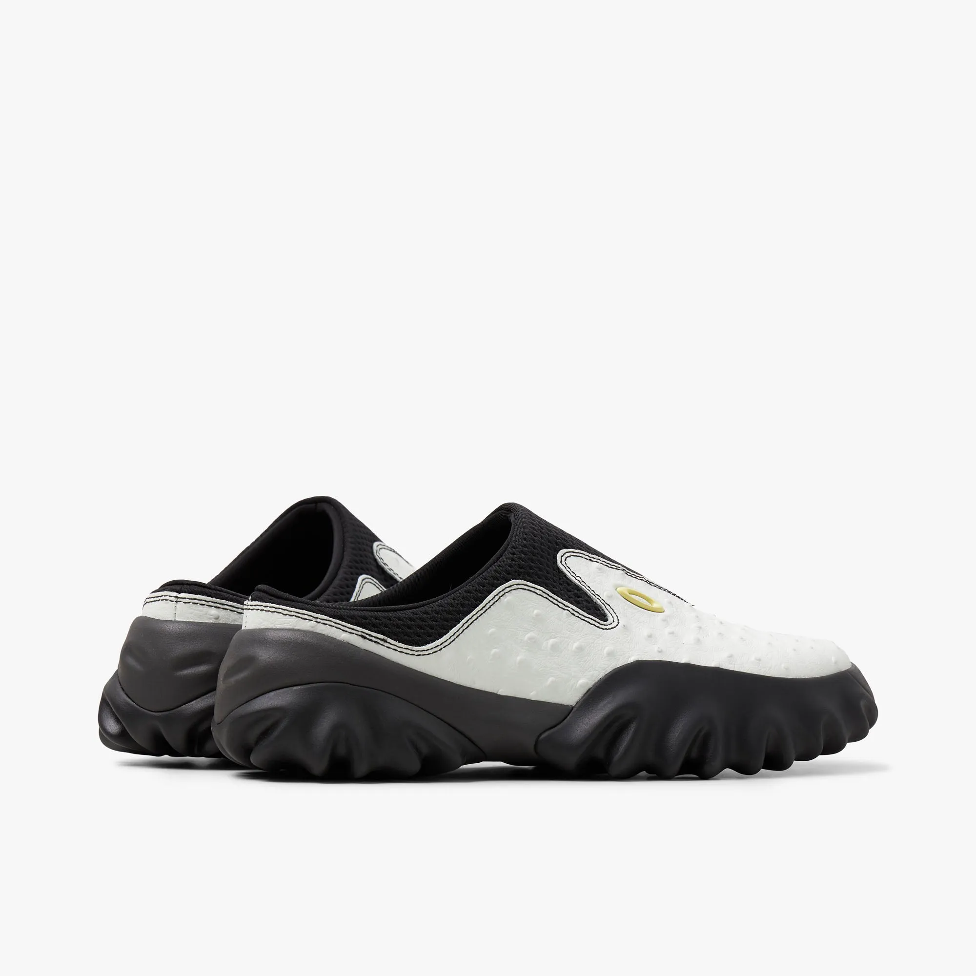 Oakley Factory Team Ostrich Chop Saw Mule / White