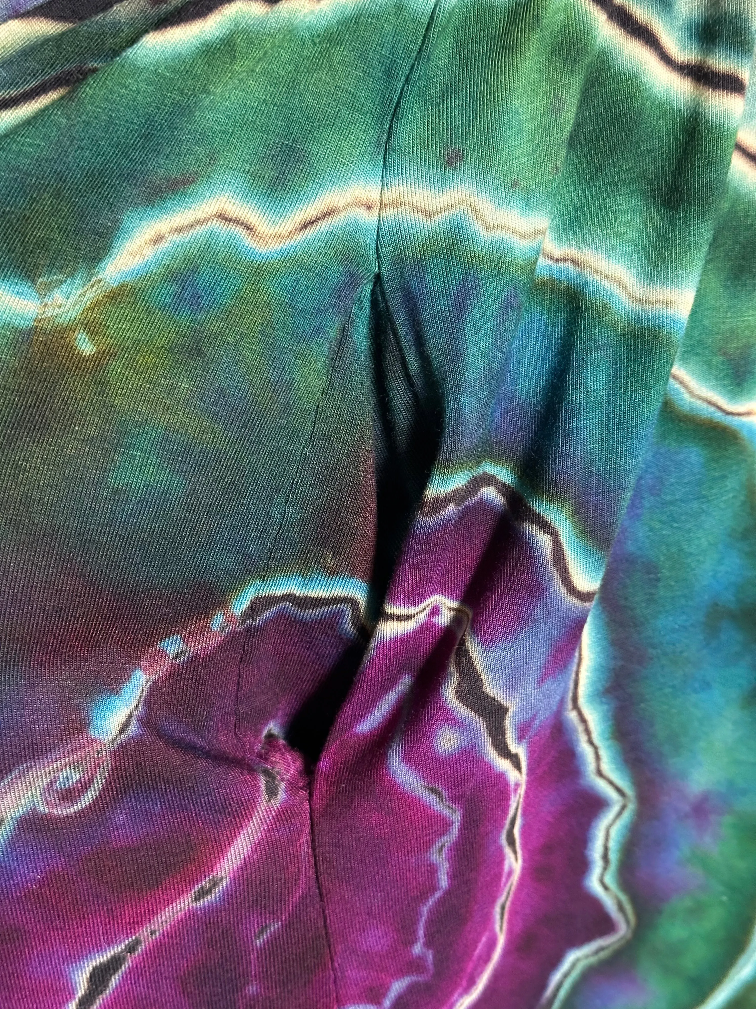 Women’s XL Reverse Geode Maxi Skirt with Pockets in ‘Emerald Berry’