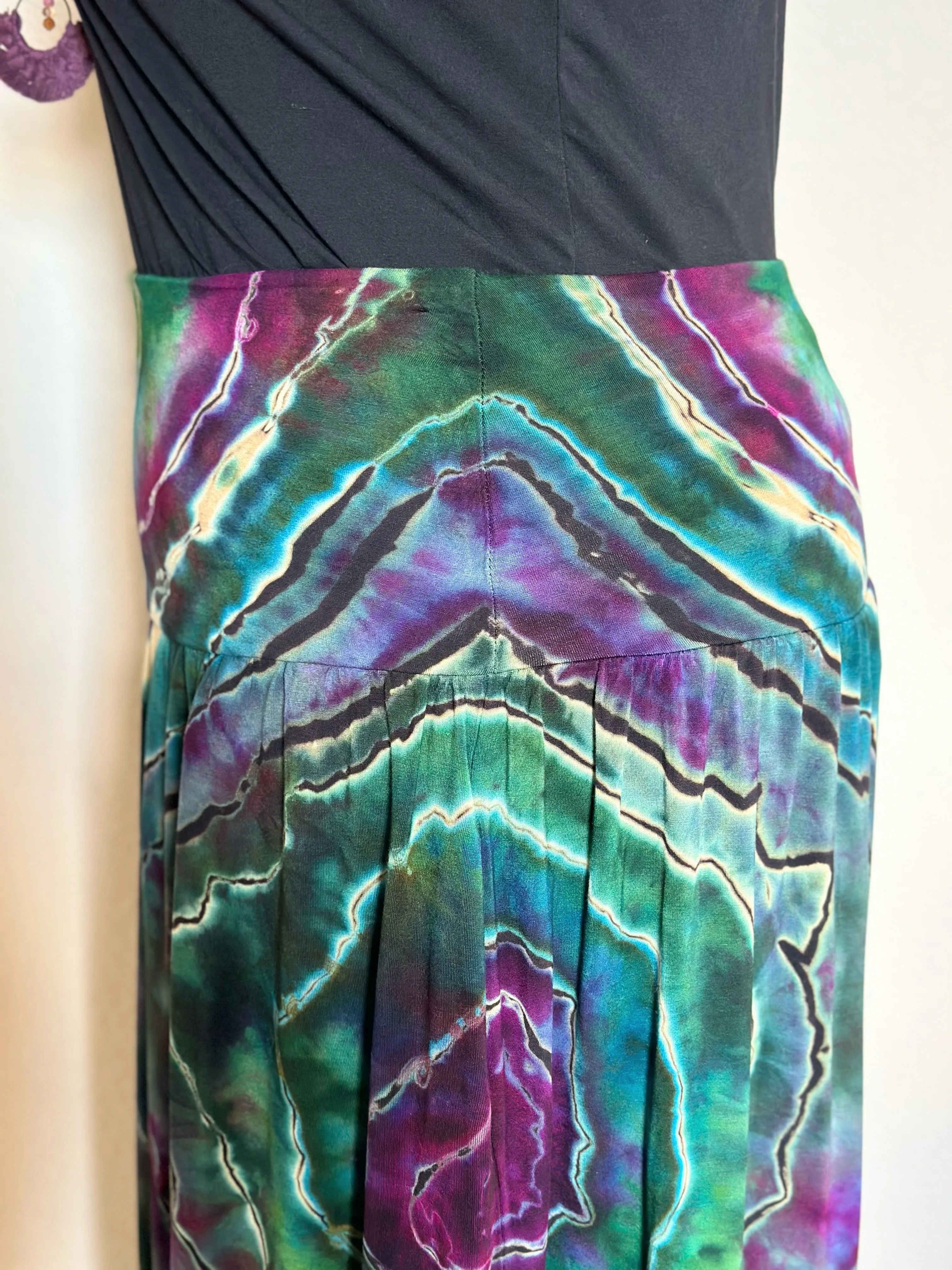 Women’s XL Reverse Geode Maxi Skirt with Pockets in ‘Emerald Berry’